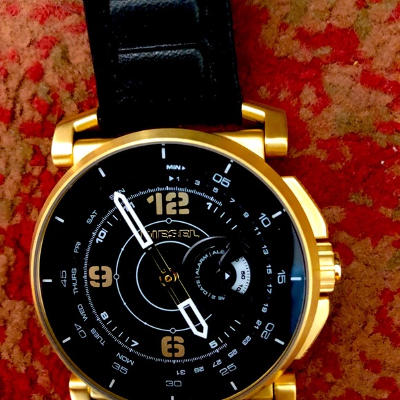 Mens Diesel watch new! - Picture 3 of 5